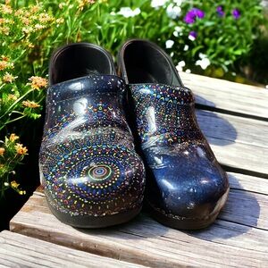 Dansko Autism Awareness Clogs Size 41